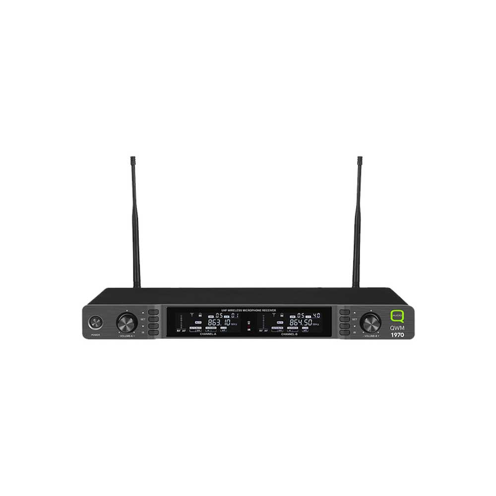 Q-Audio Quad Handheld Wireless Microphone System with Antenna Distribution